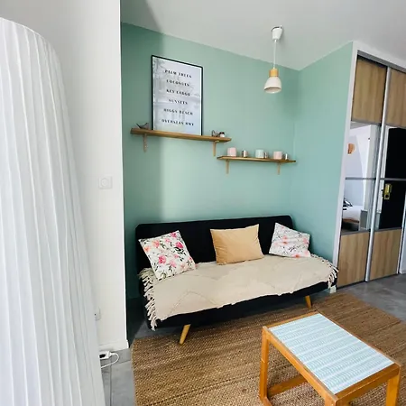 Apartment La Gare - Face A La Gare Plein, Centre