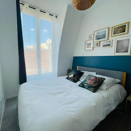 La Gare - Face A La Gare Plein, Centre *